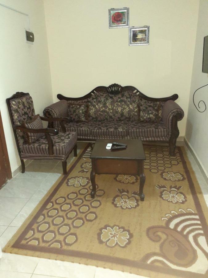 Petra Visitors Hotel Wadi Musa Exterior photo